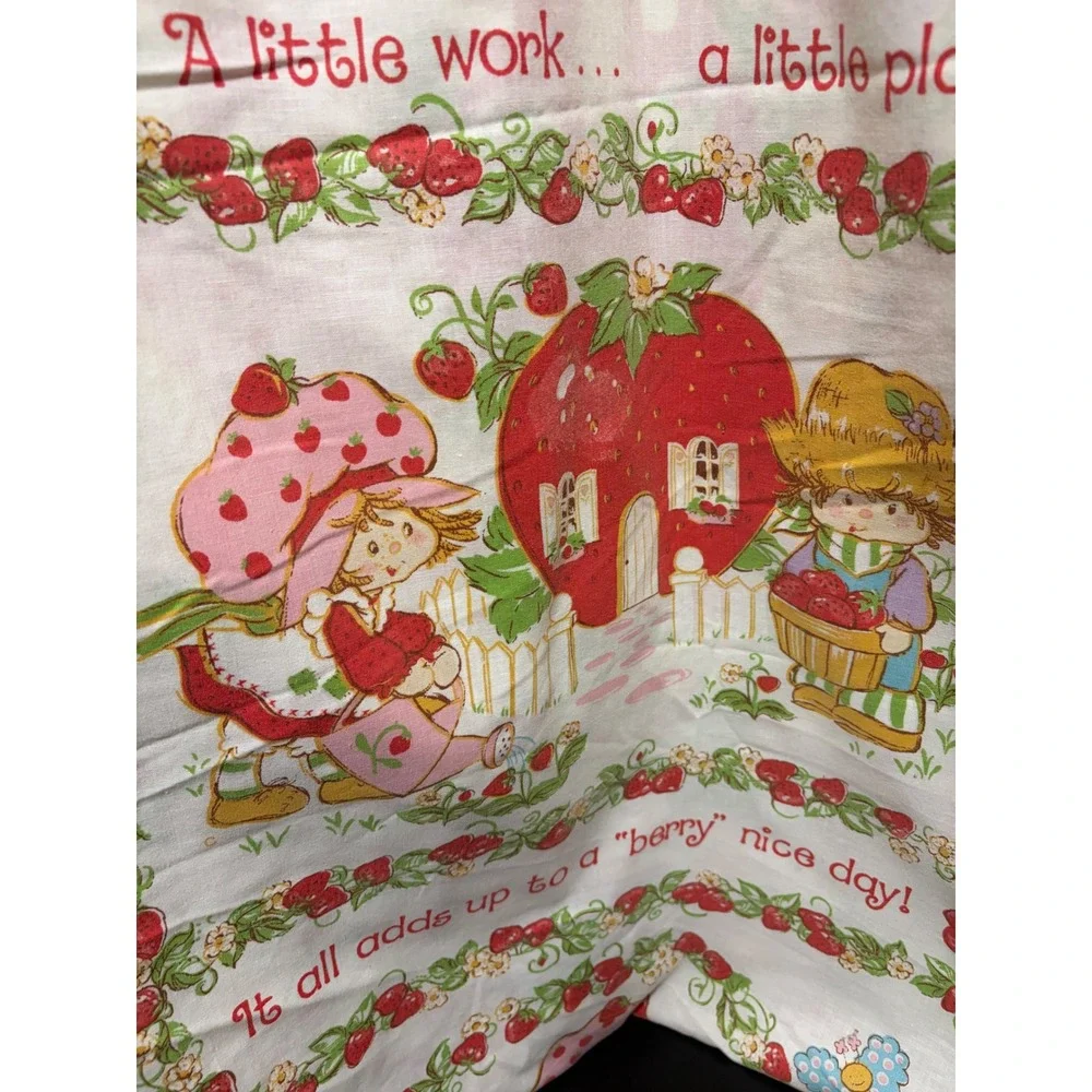1980 Strawberry Shortcake Twin Flat Sheet 79